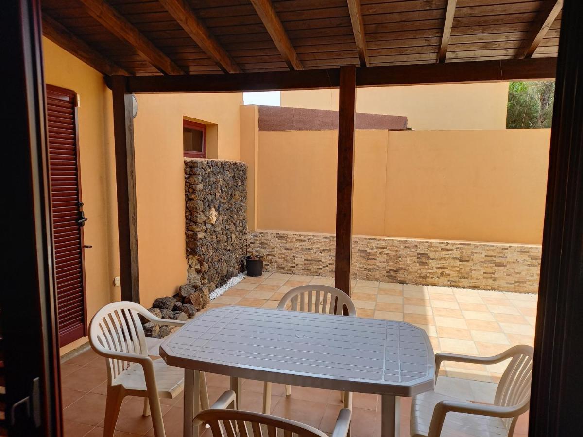 Casa Pitaya, Acogedora, Con Piscina, Fibra Optica Villa La Oliva Exterior foto