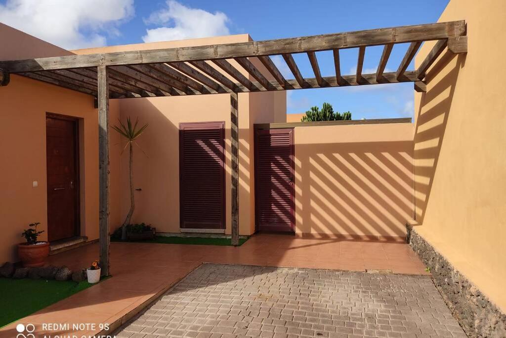 Casa Pitaya, Acogedora, Con Piscina, Fibra Optica Villa La Oliva Exterior foto